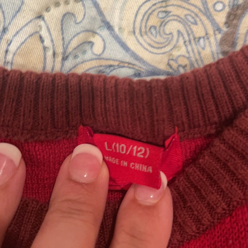 Sweater - Picture 4 of 6